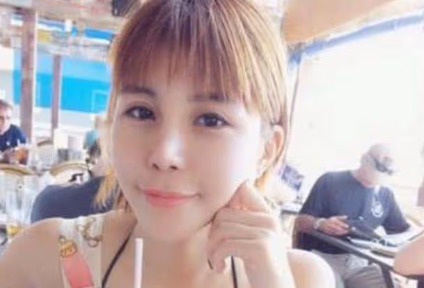 10年前 「寧願坐在寶馬里哭」的馬諾現狀如何了