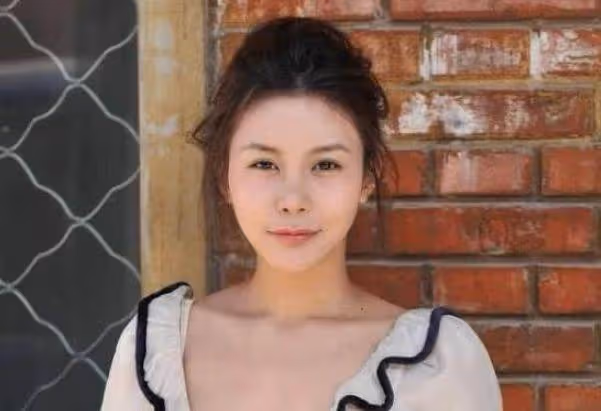 10年前 「寧願坐在寶馬里哭」的馬諾現狀如何了