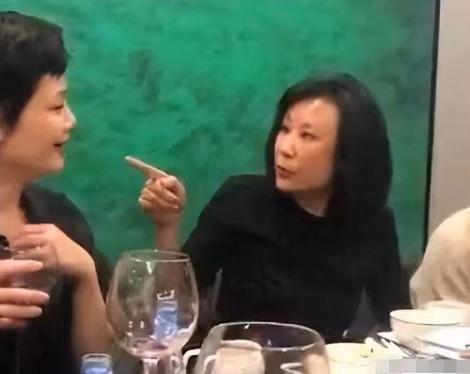 Baby私下會友被朋友出賣!這9位倒霉的明星,也被朋友出賣過