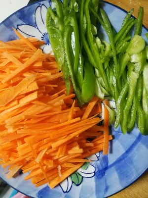 杏鮑菇炒肉絲