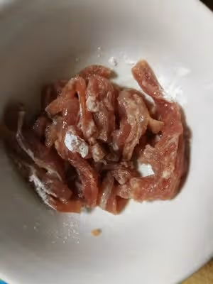 杏鮑菇炒肉絲
