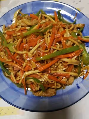 杏鮑菇炒肉絲