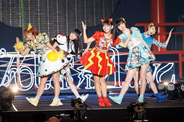 日本女星的殘酷世界：像奴隸一樣被奴役，羞辱地剃掉頭髮