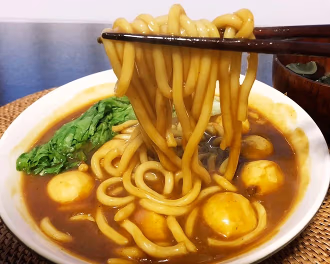 好一碗「咖喱魚丸粗面」