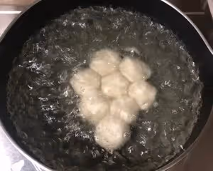 好一碗「咖喱魚丸粗面」