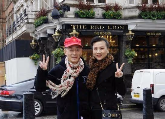六小齡童老婆原來是「妖精」,出演過《西遊記》,地下情相戀6年