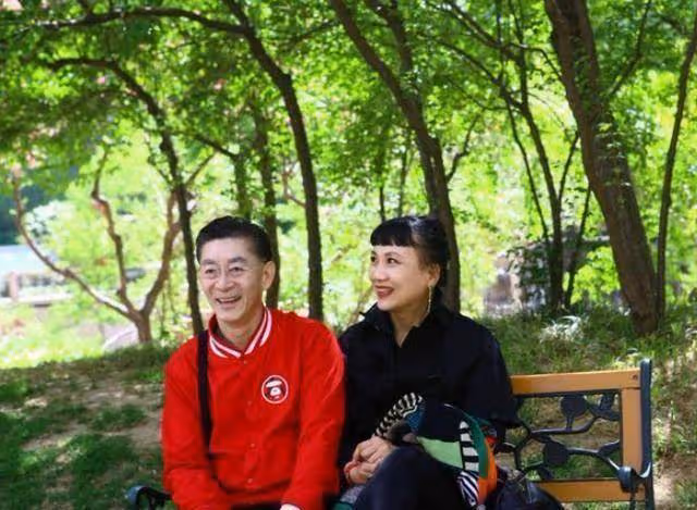 六小齡童老婆原來是「妖精」,出演過《西遊記》,地下情相戀6年
