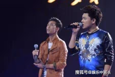 當年汪峰親手把他淘汰,如今他卻滿世界開演唱會,網友:好尷尬
