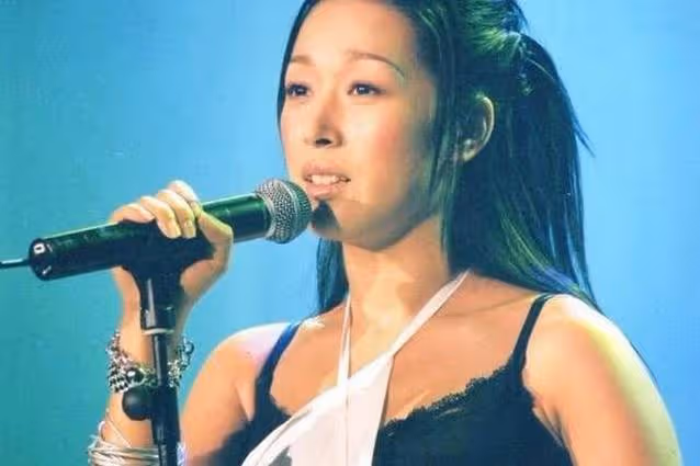 唱《祝你平安》一夜爆紅的孫悅,為什麼「消失」了,如今過得怎樣？