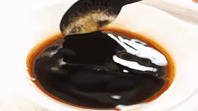 照燒雞腿堡 | 麵包夠酥，雞肉juicy，完美復刻小時候的滿分味道