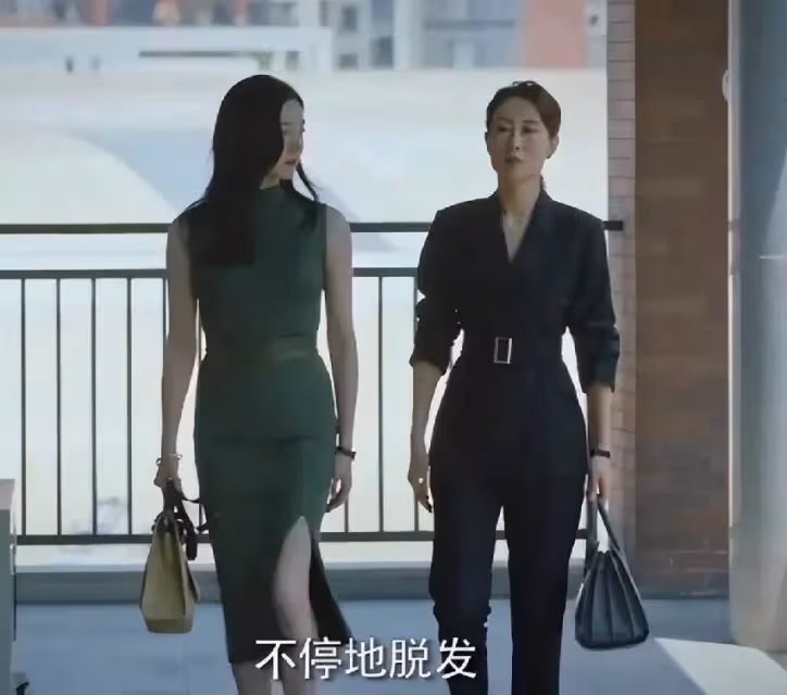 楊冪的臀，江疏影的腰，6位大長腿女星的身材缺點，看完不焦慮了