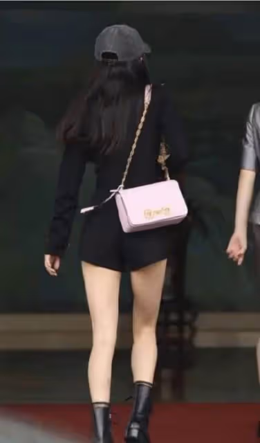 楊冪的臀，江疏影的腰，6位大長腿女星的身材缺點，看完不焦慮了