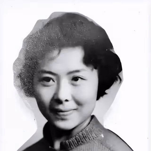 4對同齡絕美女星大PK，整容老去和自然老去，你更喜歡哪一位？