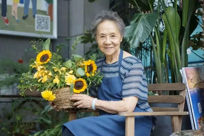 4對同齡絕美女星大PK，整容老去和自然老去，你更喜歡哪一位？