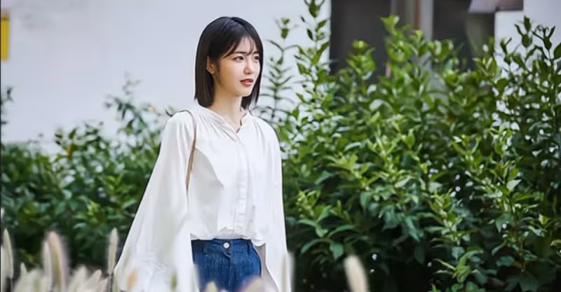 一個老無所依，一個兒孫滿堂，都是三個孩子的老姐妹晚年天壤之別