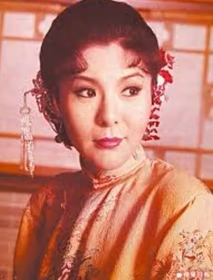 演哭戲比劉雪華還感人!她曾「傾家蕩產」為父治病,今無兒無女