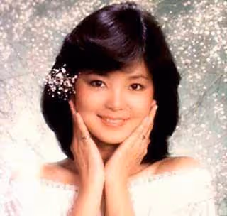 被低估了顏值的鄧麗君，美貌不輸林青霞、關之琳