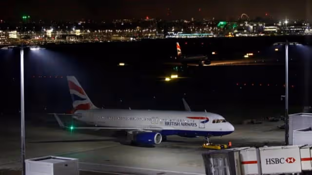 排隊13小時瞻仰英女王遺容　David Beckham忍不住落淚