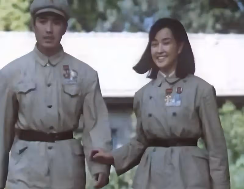 5位顏值出眾的女演員,60歲還沒有孩子,劉曉慶為了事業放棄了孩子