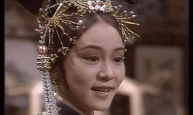 5位顏值出眾的女演員,60歲還沒有孩子,劉曉慶為了事業放棄了孩子