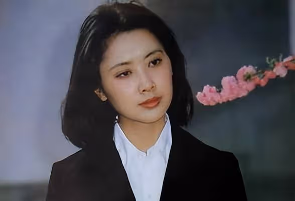 5位顏值出眾的女演員,60歲還沒有孩子,劉曉慶為了事業放棄了孩子