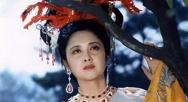 5位顏值出眾的女演員,60歲還沒有孩子,劉曉慶為了事業放棄了孩子