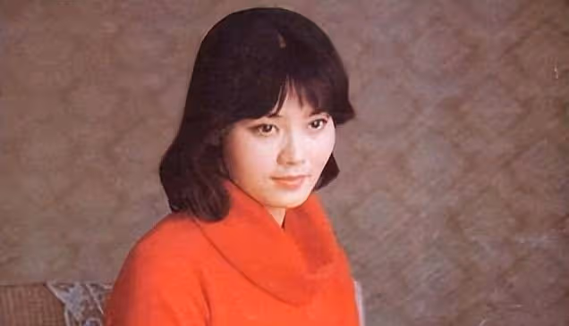 5位顏值出眾的女演員,60歲還沒有孩子,劉曉慶為了事業放棄了孩子