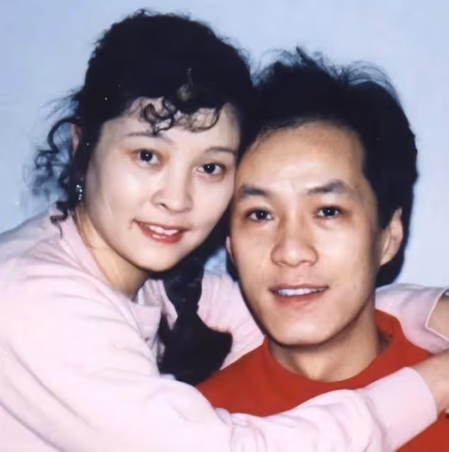 馮遠征:嫁給梁丹妮,結婚29年,29年沒有孩子,他後悔了,也鬆了口氣