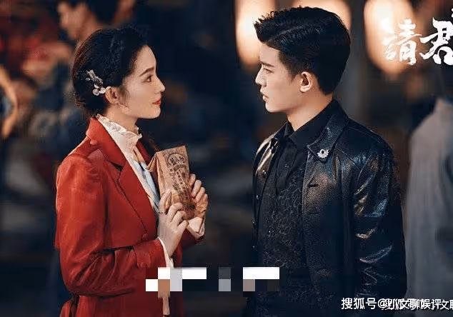 李沁和任嘉倫的新劇《請君》講述了什麼內容？《請君》每周更新多少集？