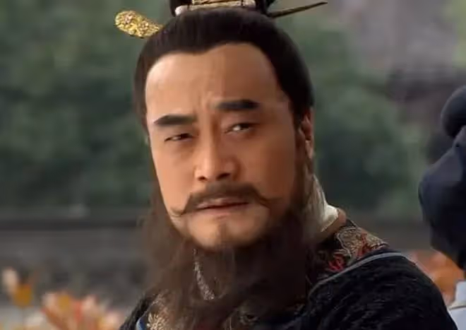 52歲王建新首次帶妻子出鏡!年輕貌美賽明星,夫妻同框被指像父女