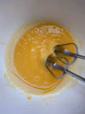 🥮蛋月燒❗️口感像蛋糕的月餅🥮