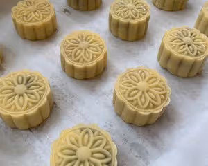 🥮蛋月燒❗️口感像蛋糕的月餅🥮