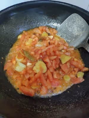 番茄火鍋湯底