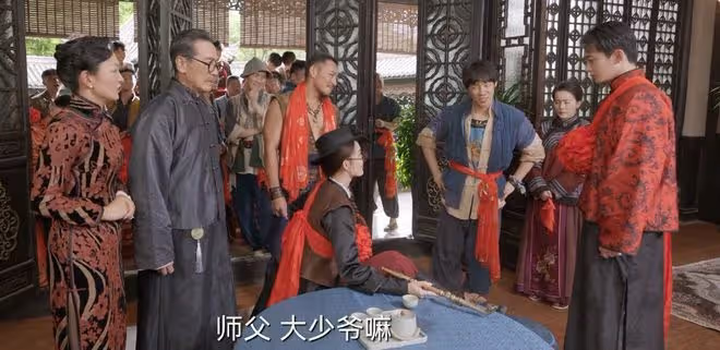 《請君》:李沁的淚溝,任嘉倫鼻子上的痣,這劇的濾鏡好真實