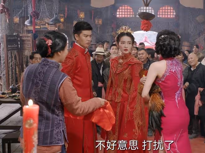 《請君》:李沁的淚溝,任嘉倫鼻子上的痣,這劇的濾鏡好真實