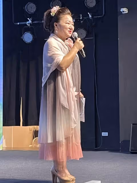 女兒走了25年,白冰冰不捨委屈當我小孩,喪女痛依然在余天白髮人送黑髮人,她曝:3個月後會更難過