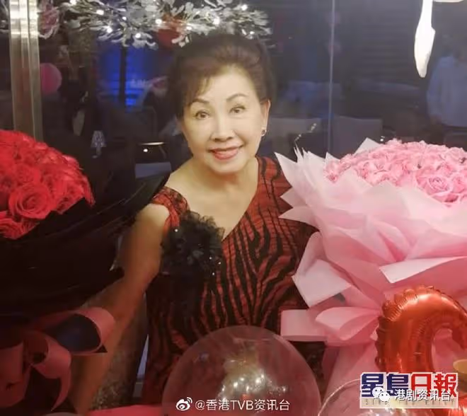 《真情》高校長82歲近況曝光！凍齡外表同27年前一樣仙氣滿瀉