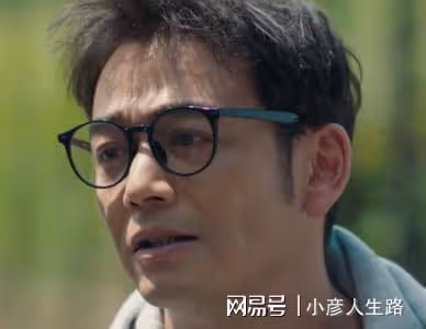 《麓山之歌》楊爍演得好，一點也不油膩，跟焦俊艷搭檔CP感爆棚