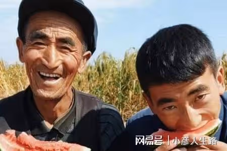 繼湯唯唯、李則則後，農村娃寶軍再撩女網紅二美，直播間豪刷煙花