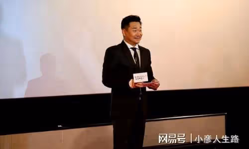 「影帝」王景春:娶小18歲白富美,兩人恩愛多年零緋聞