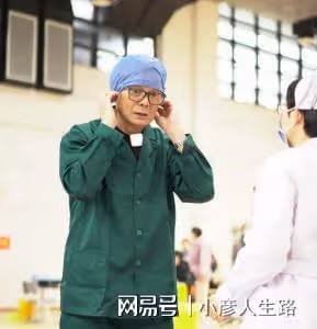 李國麟怒斥羅家英此前的行為，發文稱其丟人，硬氣操作引網友點贊