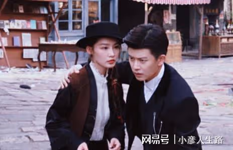 李沁《請君》開播第一天,男主任嘉倫被刷差評,觀眾理由出奇一致