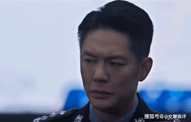 《罰罪》肖晨指認父親內鬼身份,常征果斷出手挖出黑桃A