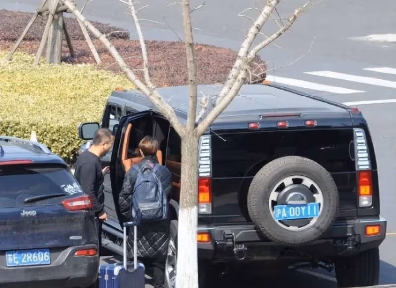 悶聲發大財的海清:住豪宅開豪車 名表一大把
