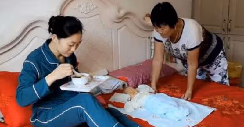 月子期間老公嫌孩子吵要分房睡，半夜去老公房間一看，妻子欲離婚