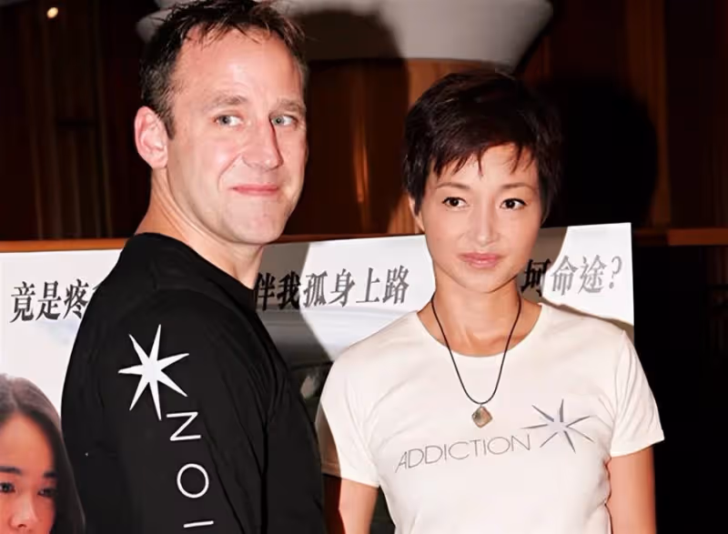 「最美郭襄」李綺紅曝近況,臉上布滿雀斑、紅疹,狀態引擔憂,本人無奈嘆息:到了更年期