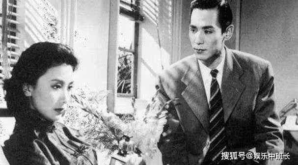 出道45年,74歲靠一個龍套紅遍大江南北,女兒金像獎、兒子奧斯卡