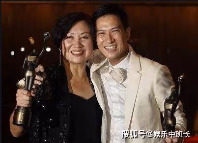 出道45年,74歲靠一個龍套紅遍大江南北,女兒金像獎、兒子奧斯卡