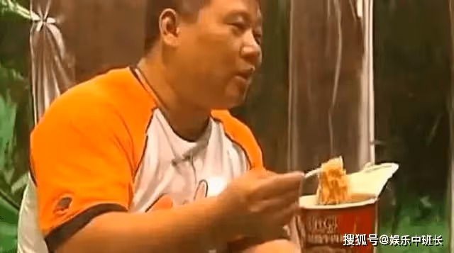 14年前,還記得趙本山身邊的龍套演員嗎?如今已是相聲界領軍人物
