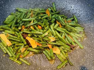 超級簡單-干煸長豆角
